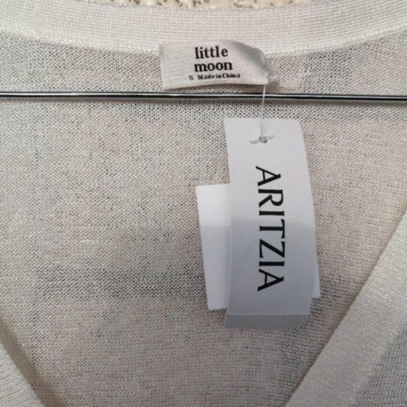 🆕NWT Aritzia little moon novo cardigan light cardigan size Small - Picture 12 of 12